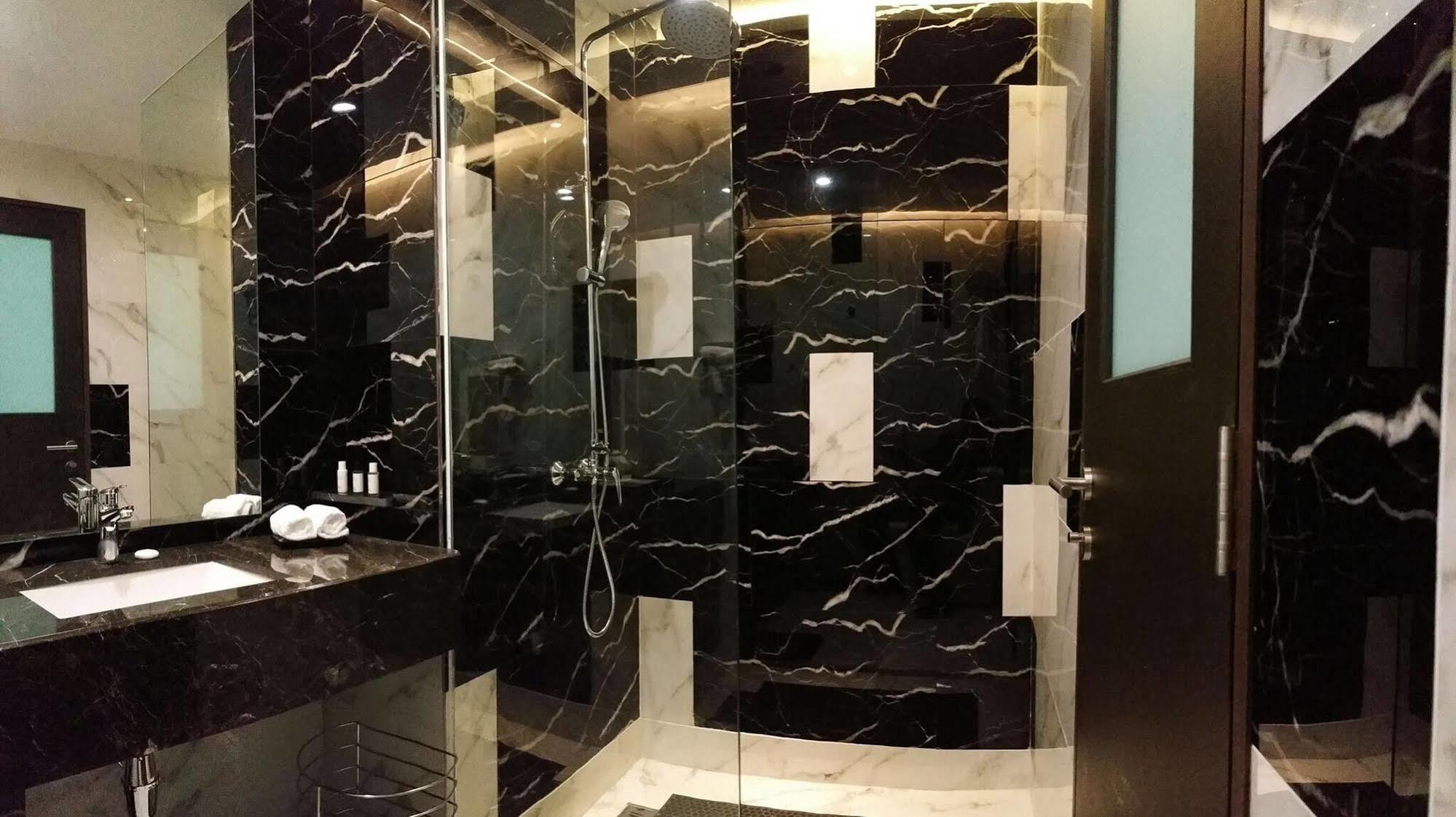 Purest Hotel Sungai Petani Extérieur photo